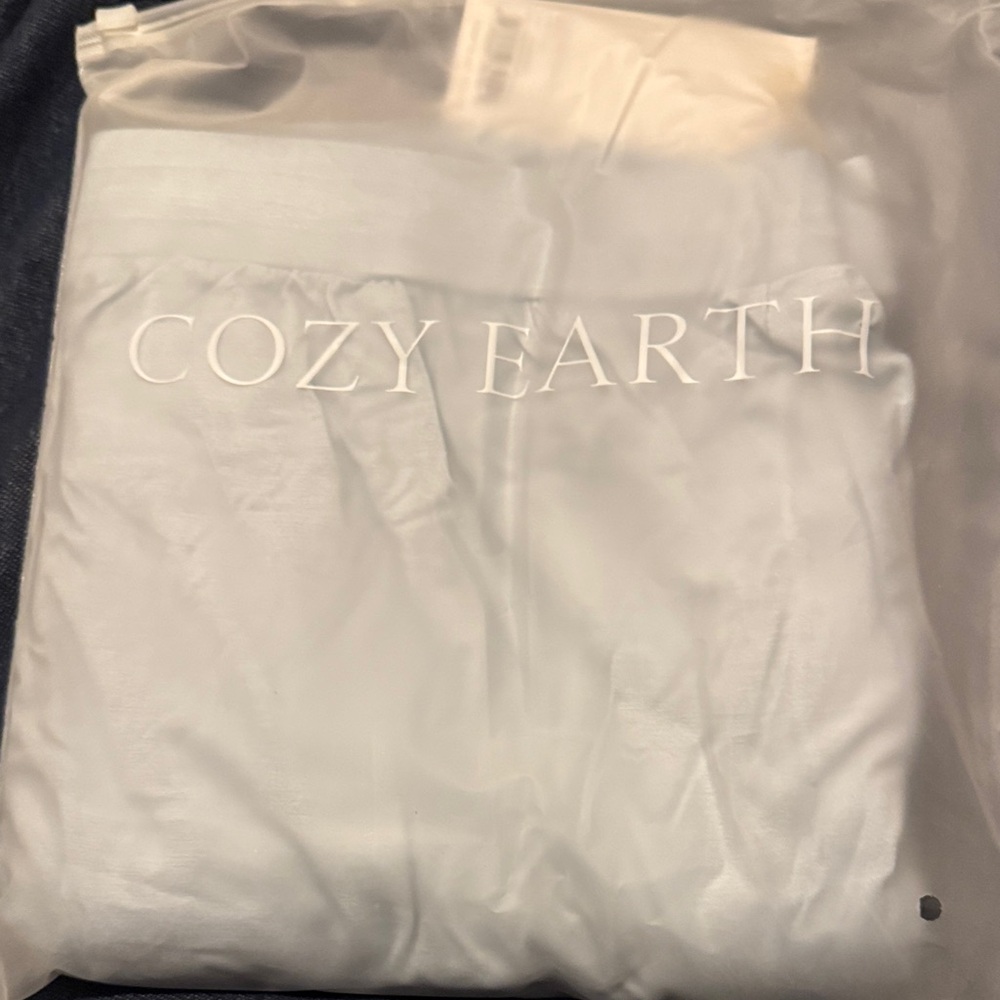 Cozy Earth Women's Light Blue Track Pants & Joggers - Picture 4 of 5